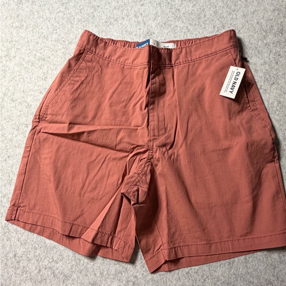 Old Navy Men's built in flex shorts